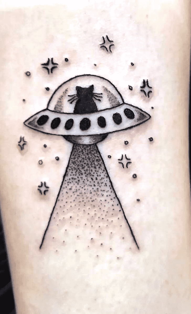 Alien Tattoo Snapshot