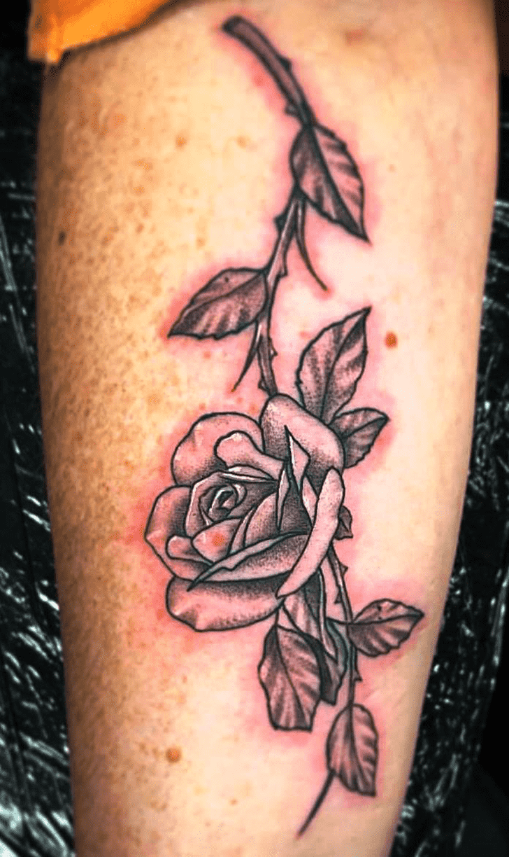 Beautiful Rose Tattoo Figure