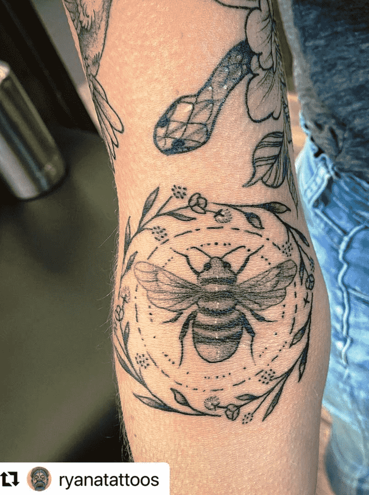 Bee Tattoo Photo