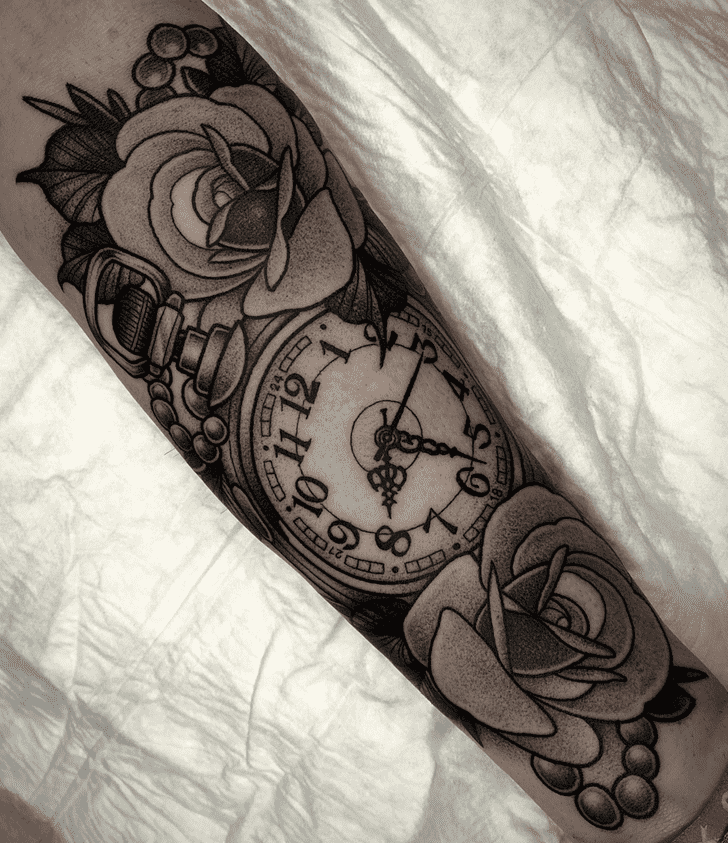 Clock Tattoo Snapshot