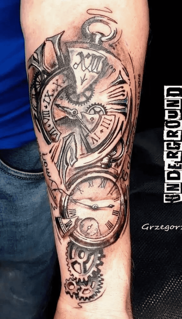 Clock Tattoo Design Image