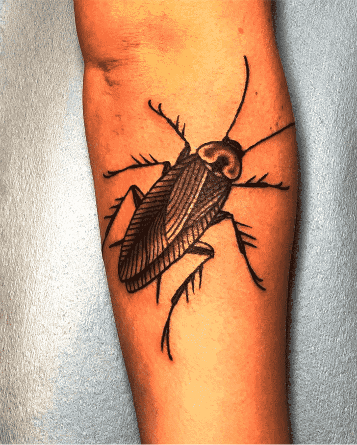 Cockroach Tattoo Figure