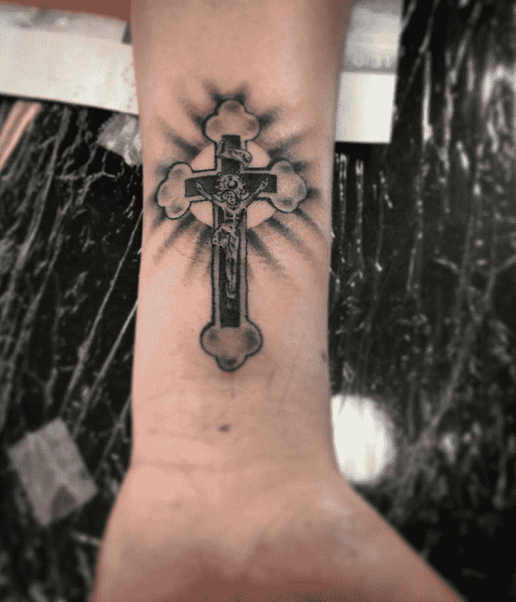 Cross Tattoo Design Image