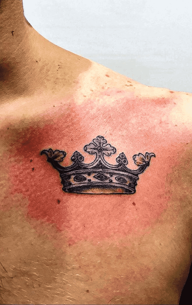 Crown Tattoo Figure