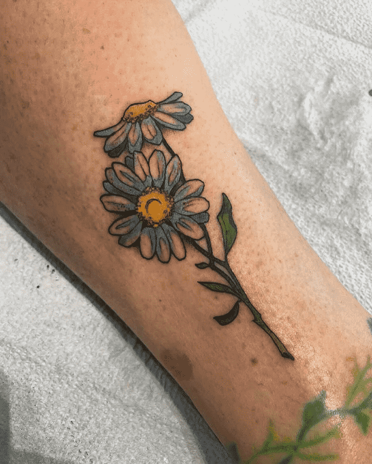 Daisy Tattoo Shot