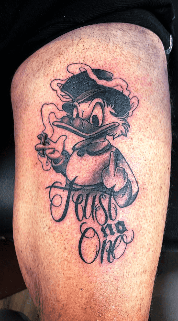 Donald Duck Tattoo Shot