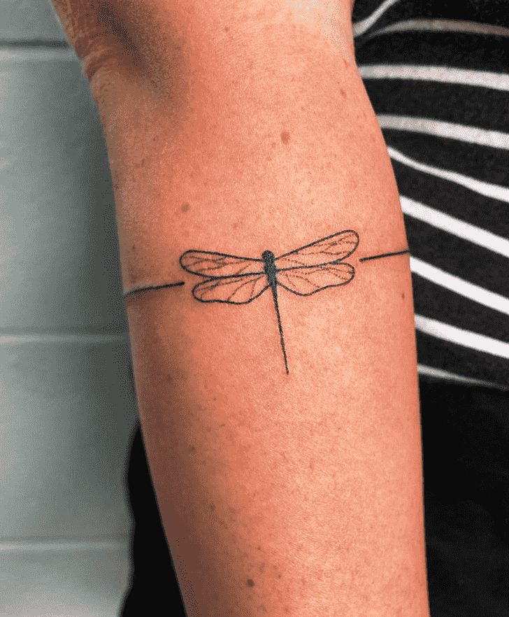 Dragonfly Tattoo Snapshot