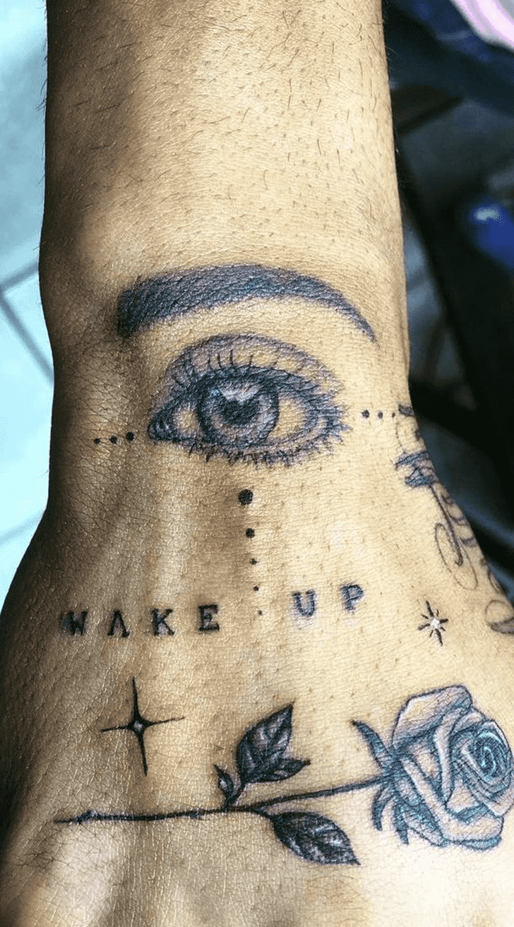 Eye Tattoo Shot