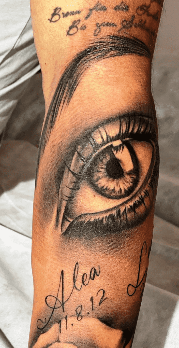 Eye Tattoo Snapshot