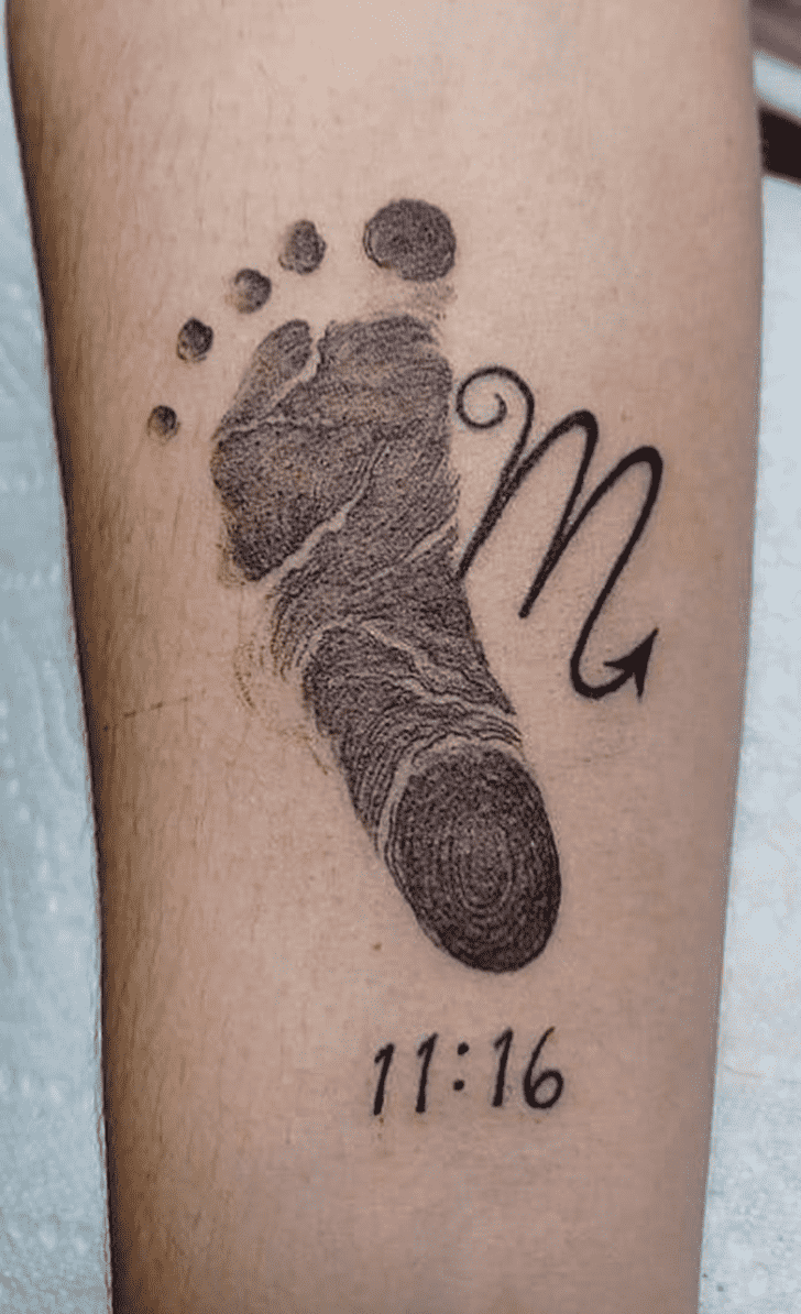 Footprint Tattoo Figure