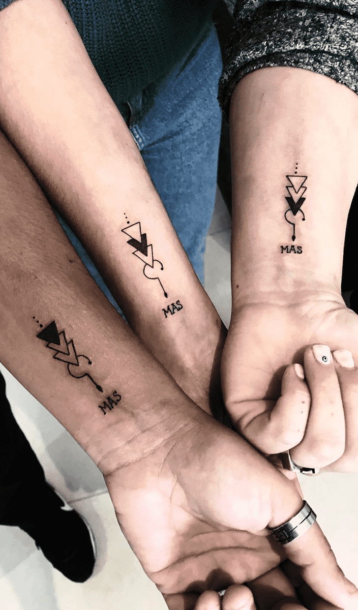 Friends Tattoo Figure