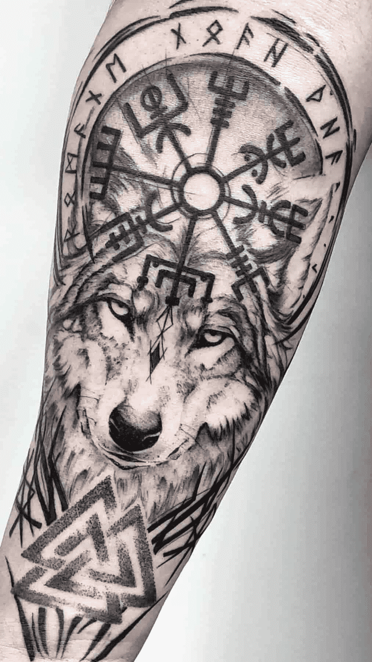 Geometric Wolf Tattoo Photo