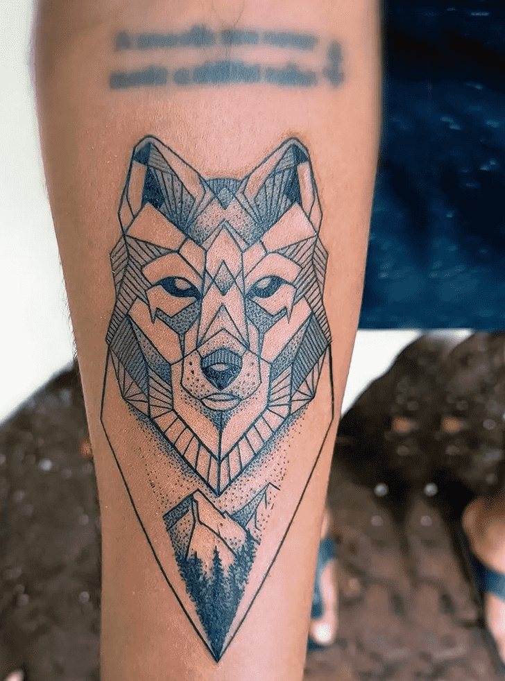 Geometric Wolf Tattoo Snapshot