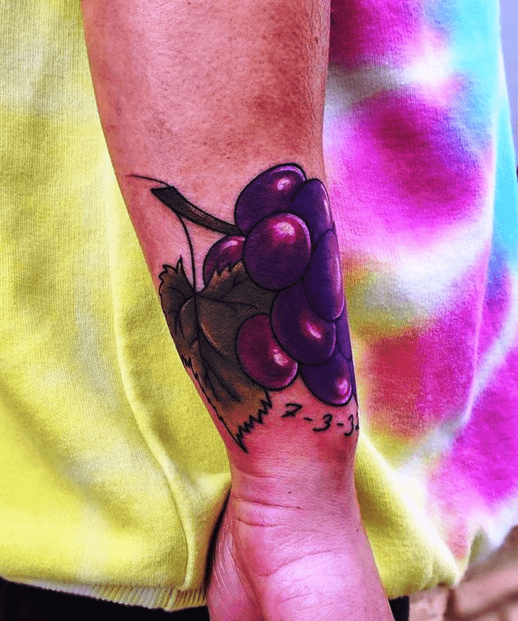 Grapes Tattoo Snapshot