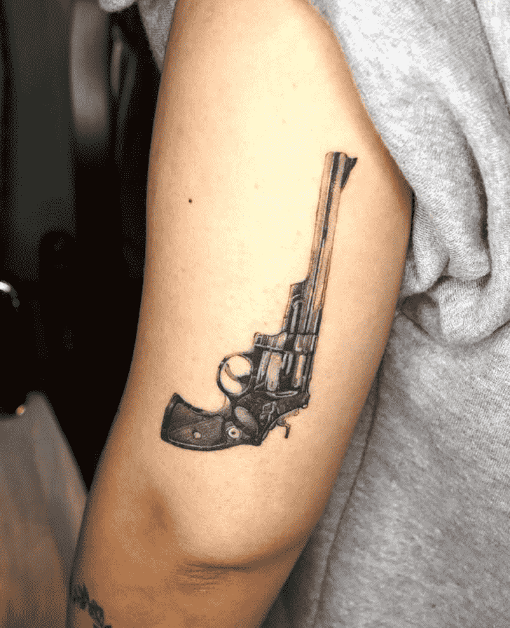 Gun Tattoo Photo