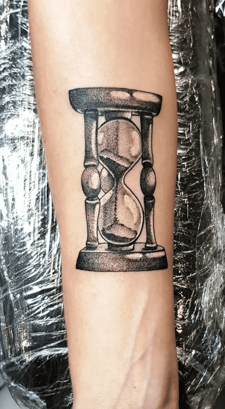 Hourglass Tattoo Photo