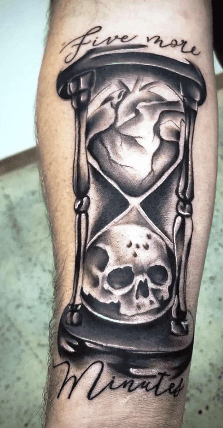 Hourglass Tattoo Snapshot