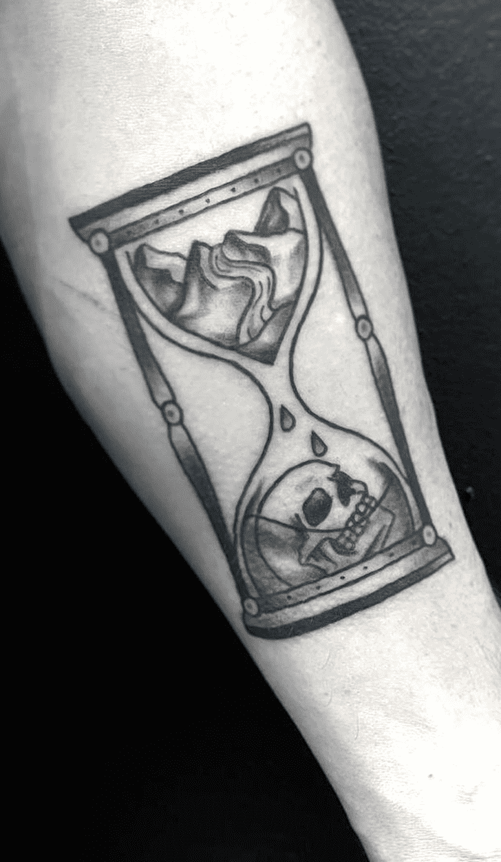Hourglass Tattoo Shot