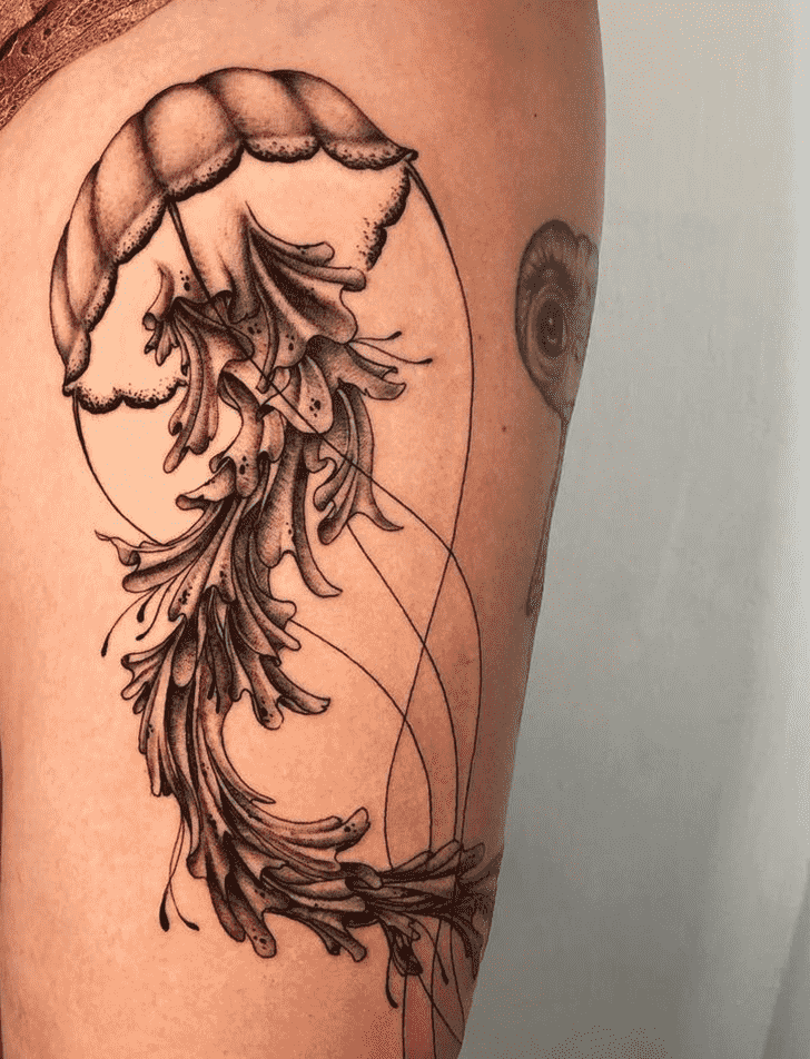 Jellyfish Tattoo Shot