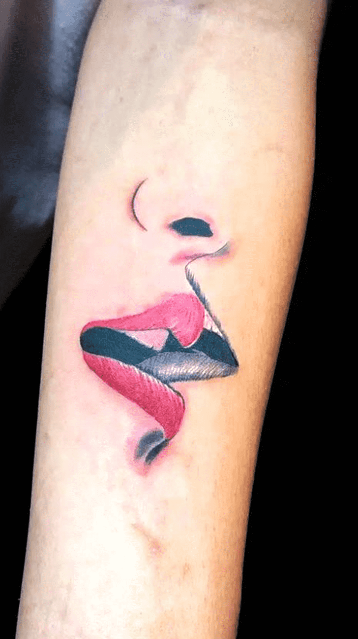 Kiss Day Tattoo Photo