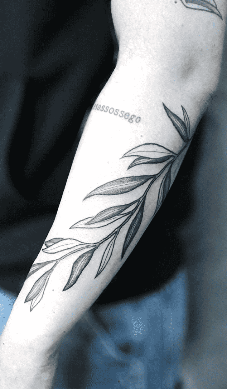 Leaf Tattoo Photo