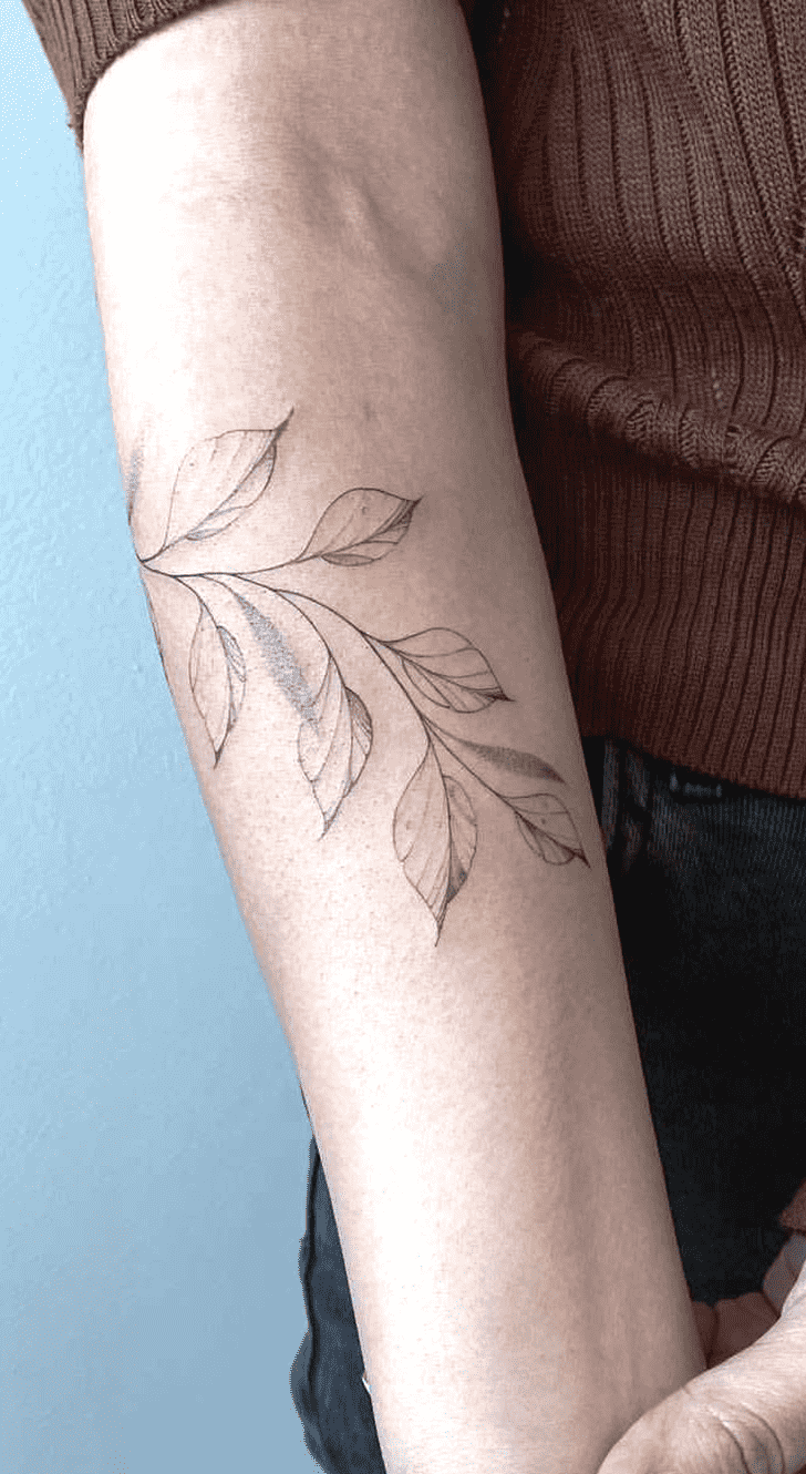 Leaf Tattoo Figure
