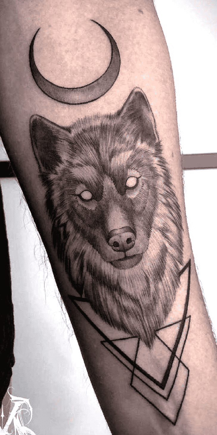 Lone Wolf Tattoo Photos