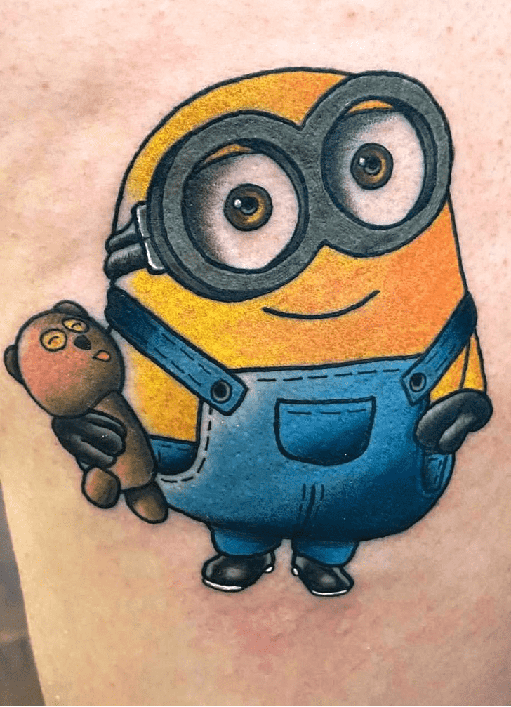 Minion Tattoo Shot
