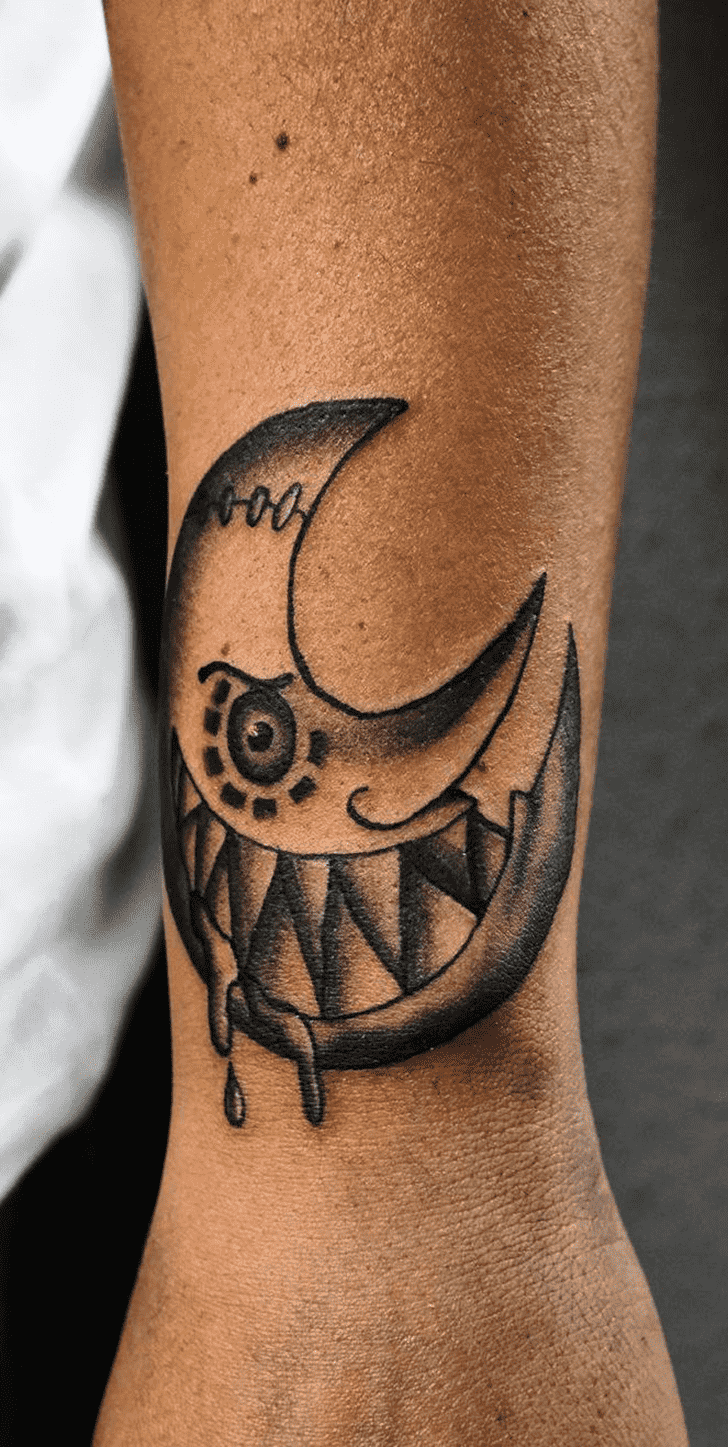 Moon Tattoo Design Image