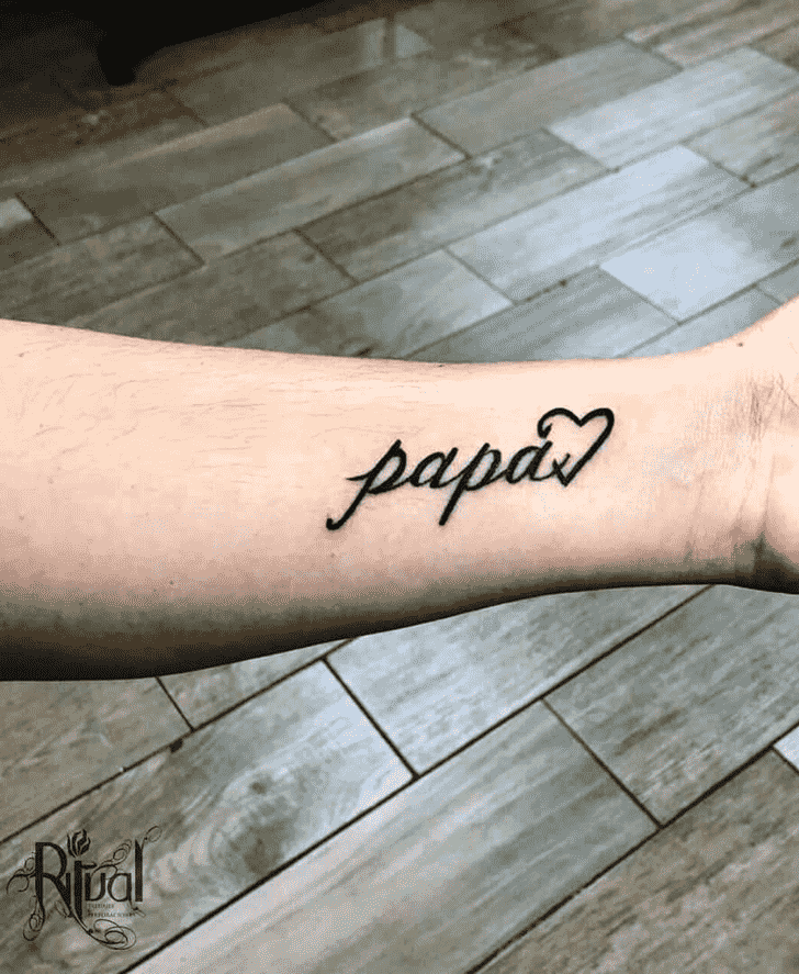 Papa Tattoo Shot