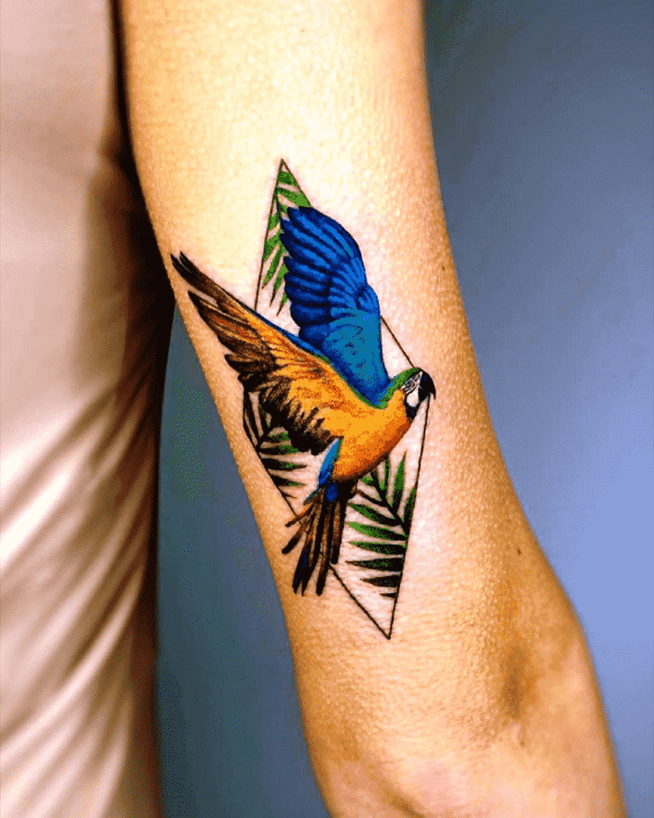 Parrot Tattoo Figure