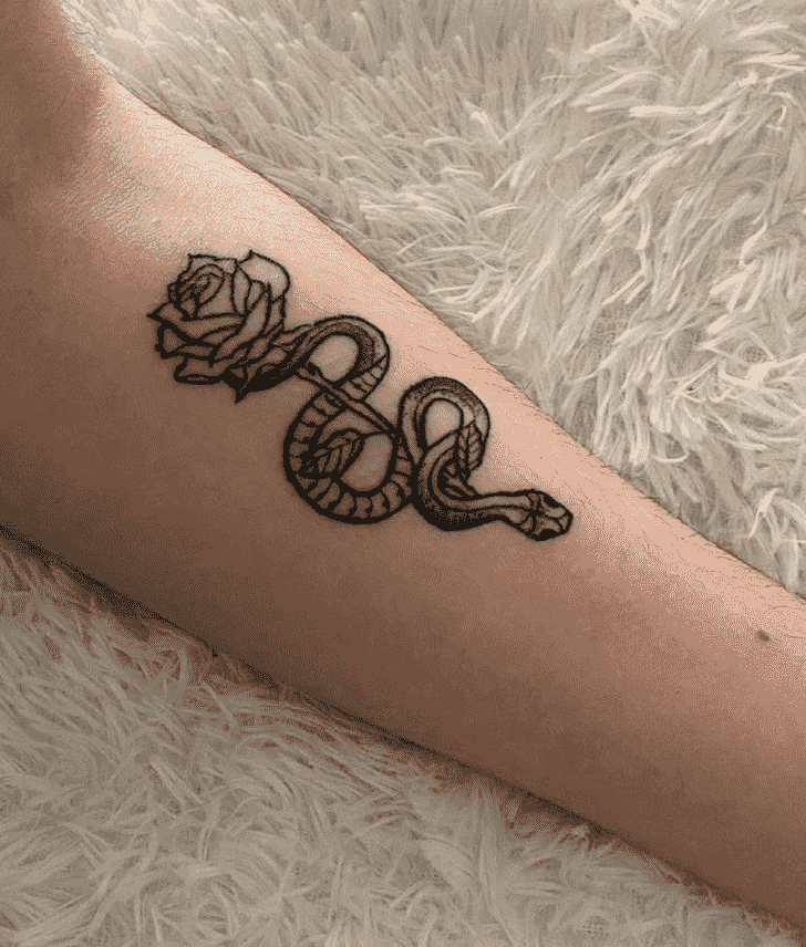 Rose Tattoo Snapshot