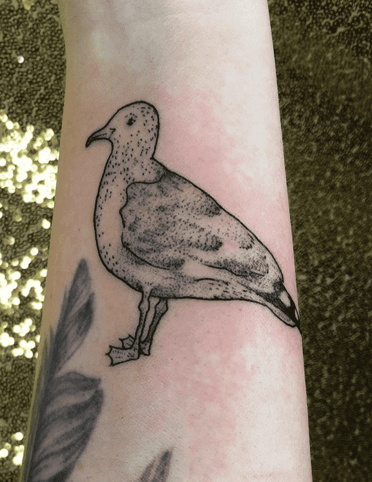 Seagull Tattoo Figure