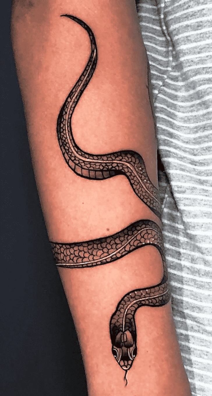 Serpiente Tattoo Photos