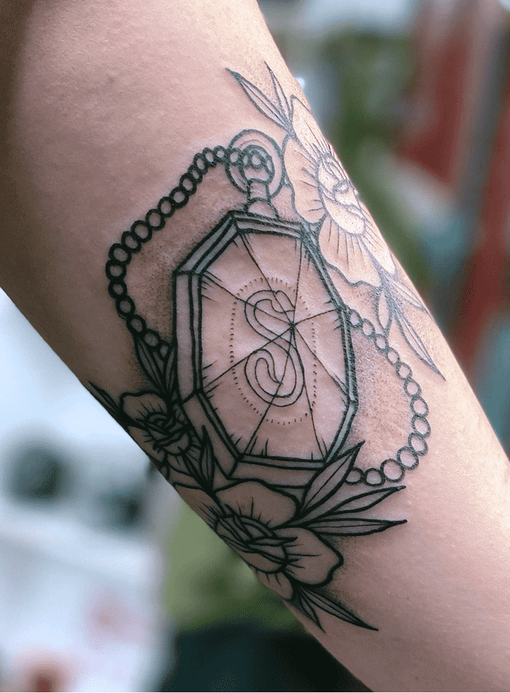 Slytherin Tattoo Figure