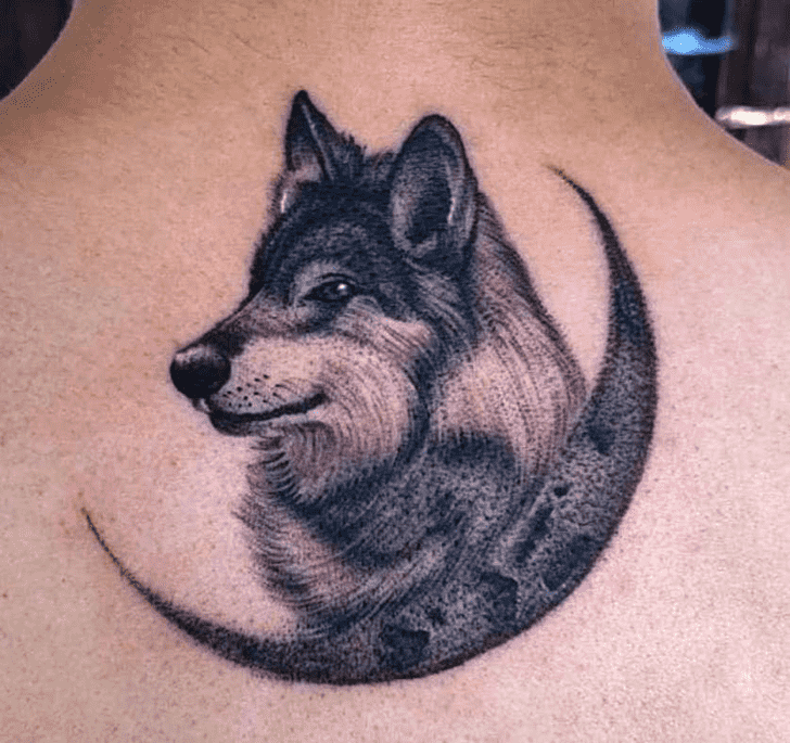 Small Wolf Tattoo Picture