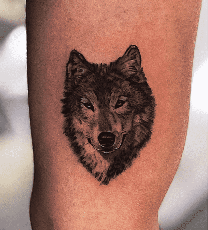 Small Wolf Tattoo Photo