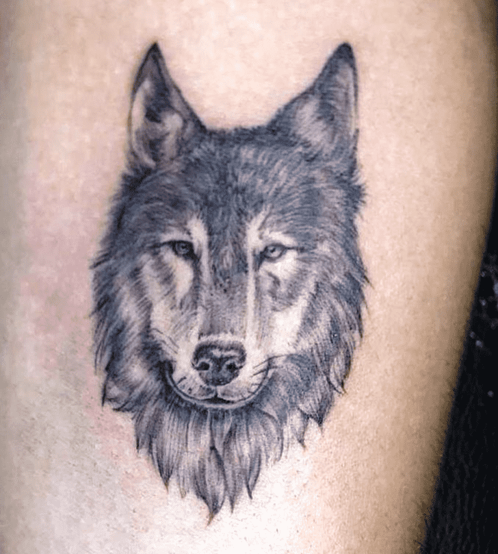 Small Wolf Tattoo Picture