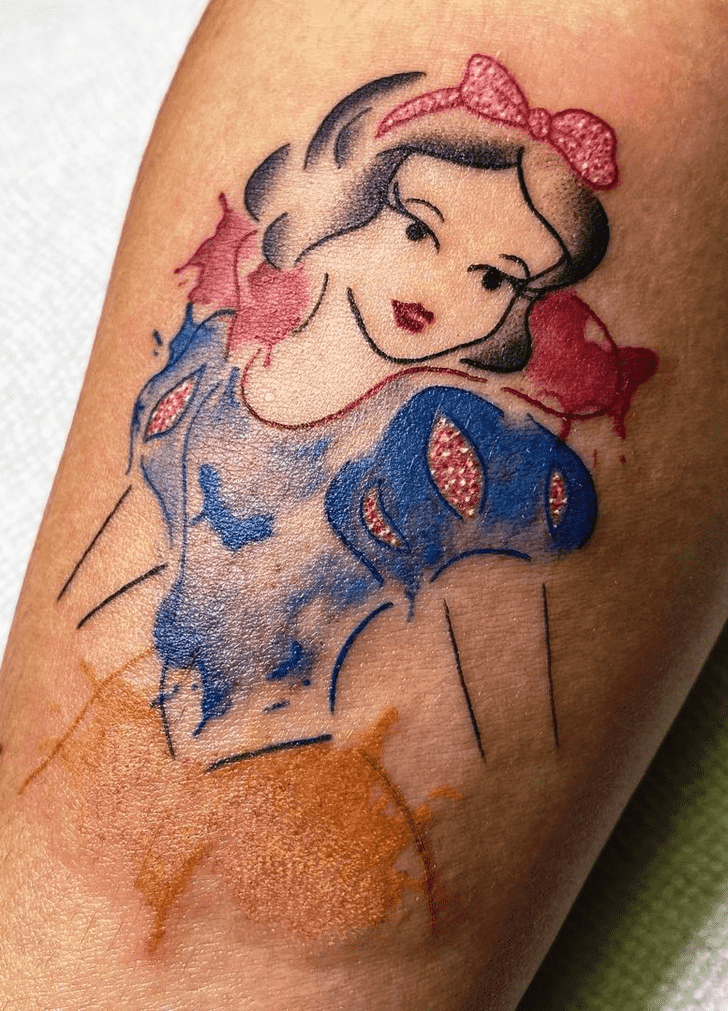 Snow White Tattoo Figure