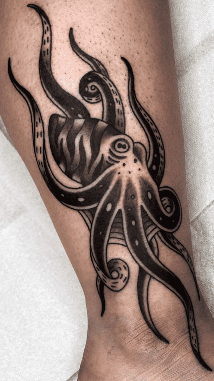 Squid Tattoo Figure