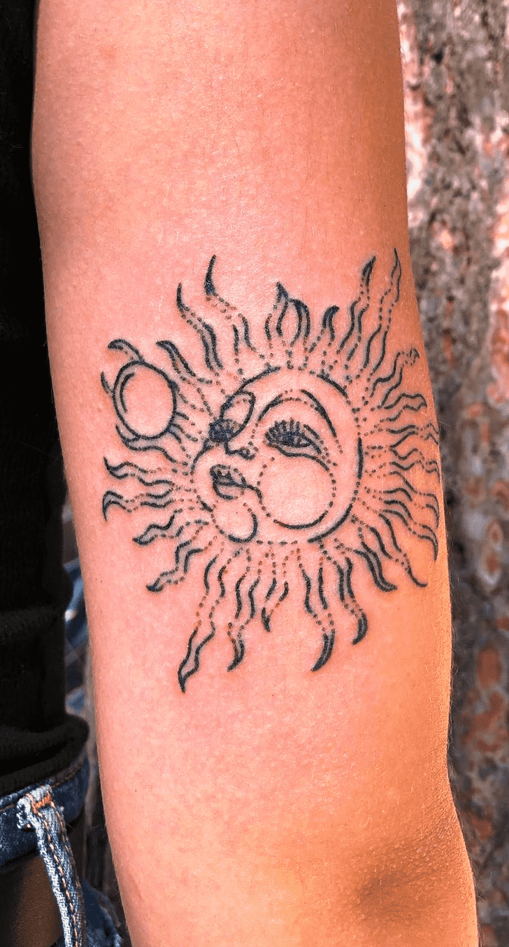 Sun Tattoo Snapshot