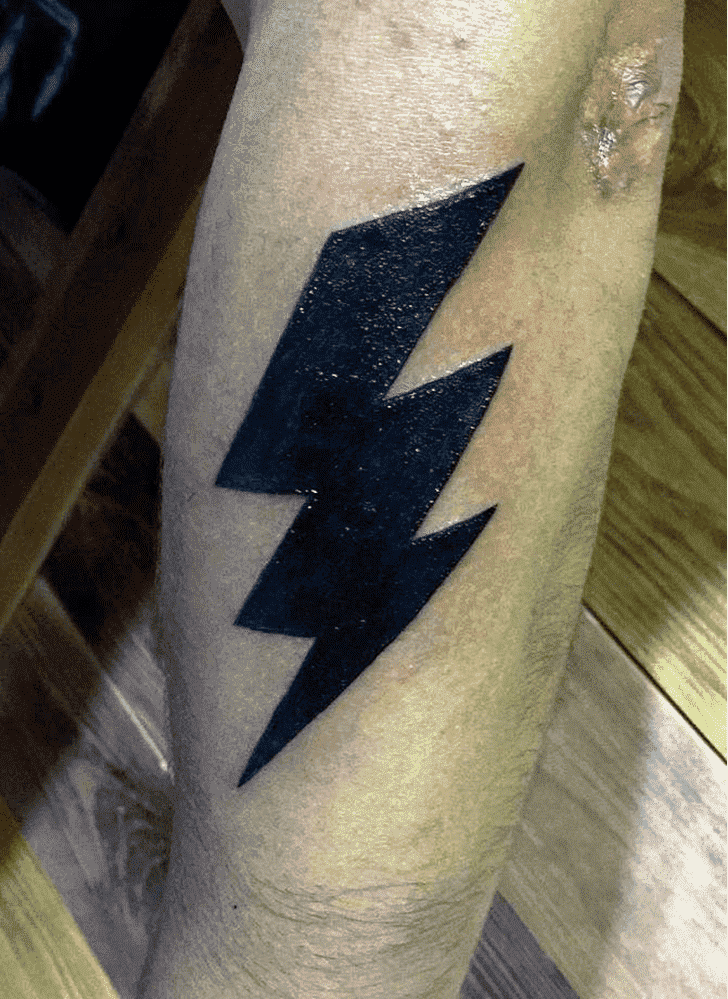 Thunderbolt Tattoo Snapshot