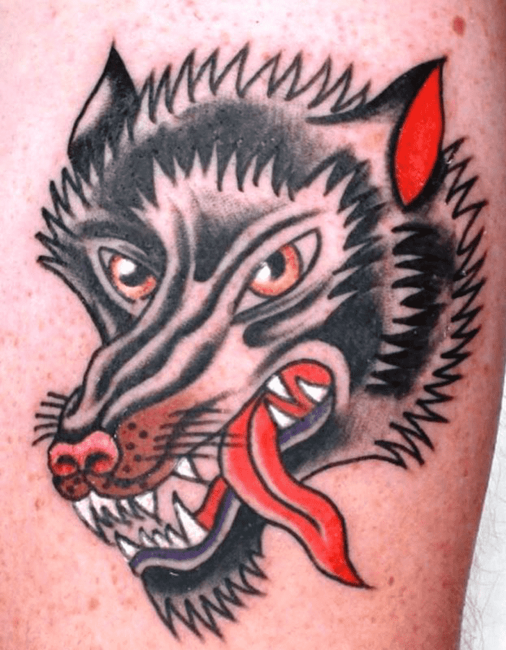 Traditional Wolf Tattoo Shot