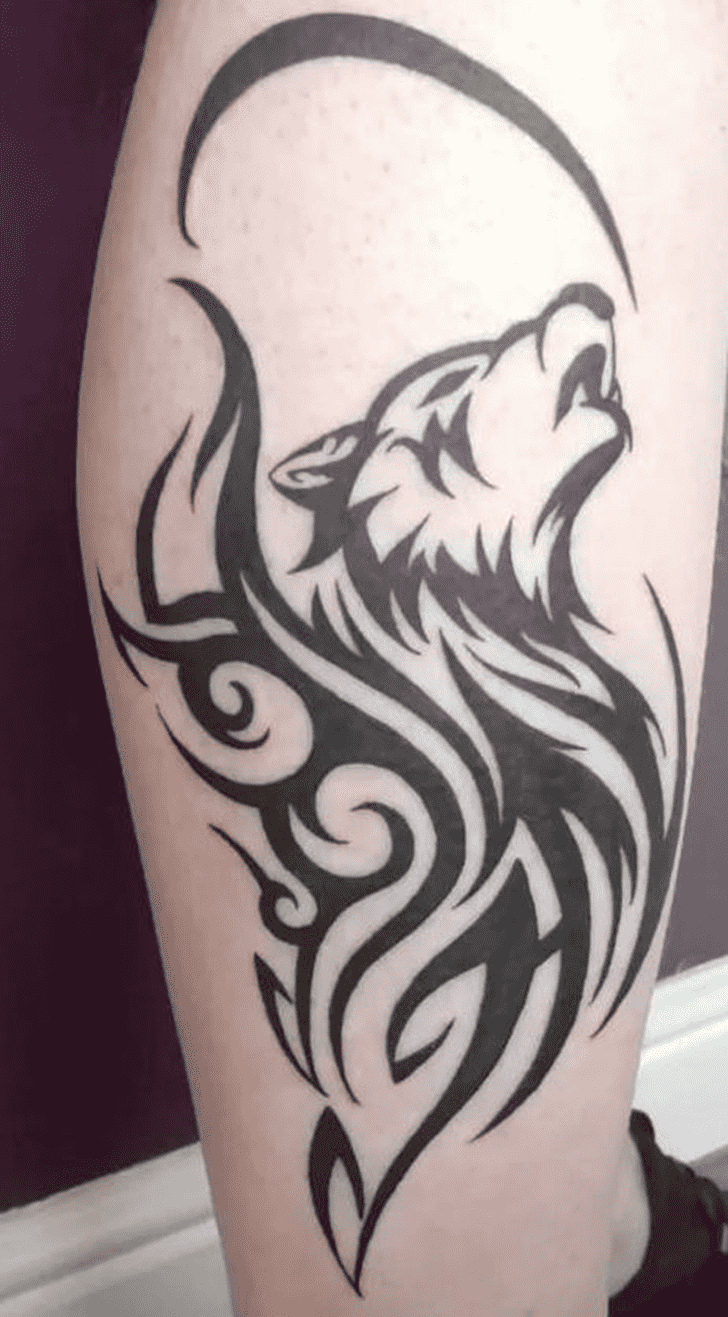 Tribal Wolf Tattoo Snapshot
