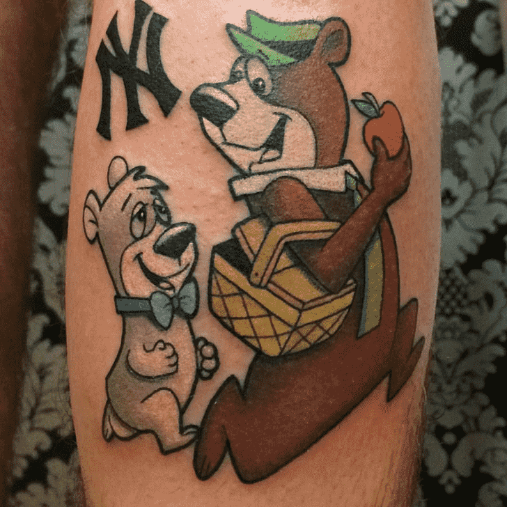 Yogi Bear Tattoo Figure